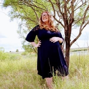 Meet your Posher, Angelina